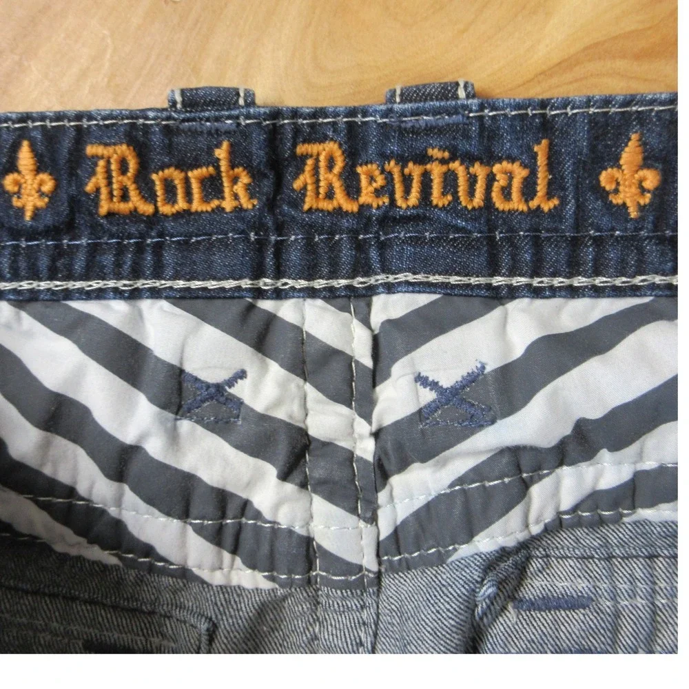 ROCK REVIVAL Mario Straight Leg Jeans 40 (42) X 33 Dark‎ Wash Denim Fleur-de-lis